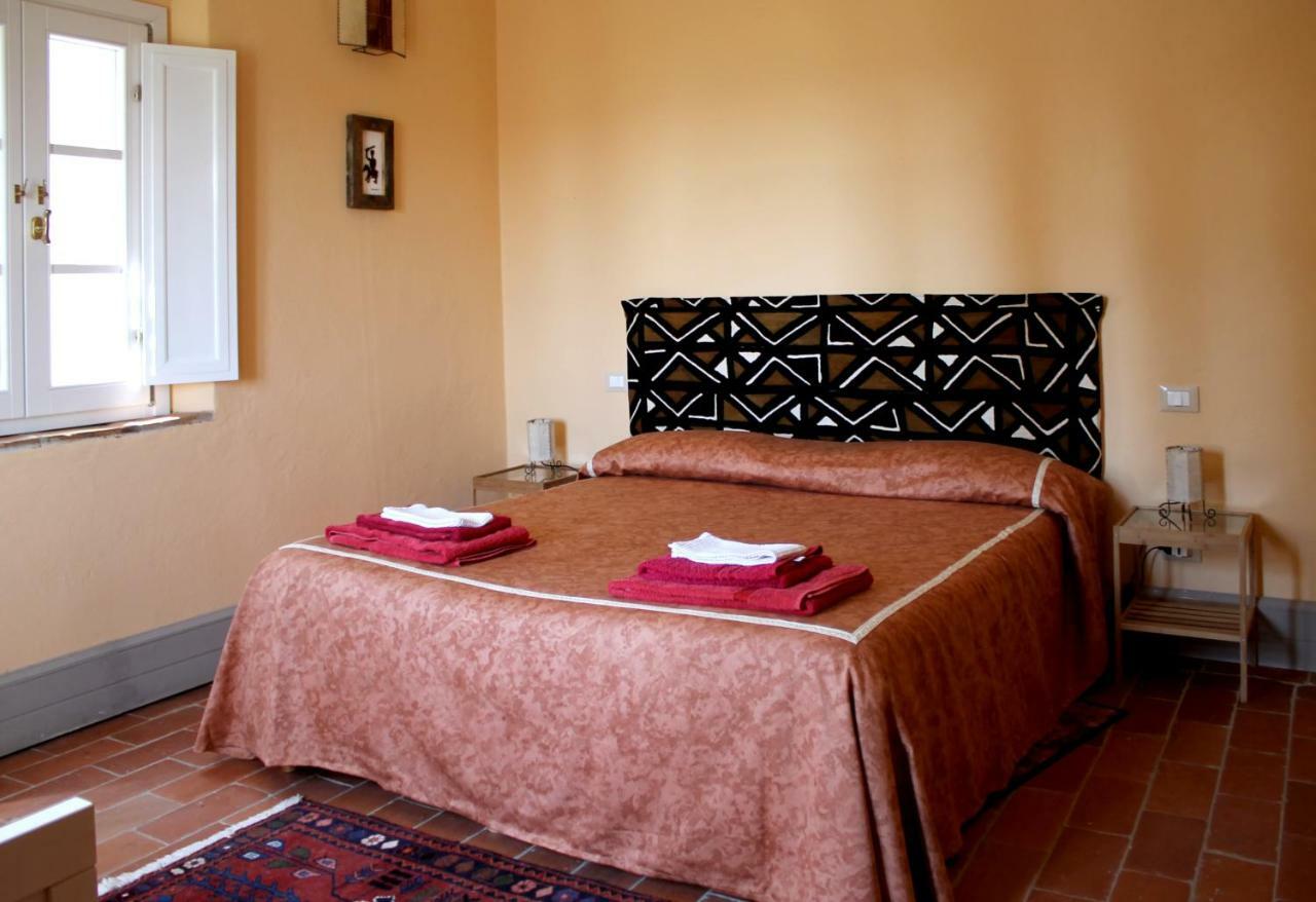 Bb Gli Aristogatti Bed & Breakfast Ghizzano Екстериор снимка