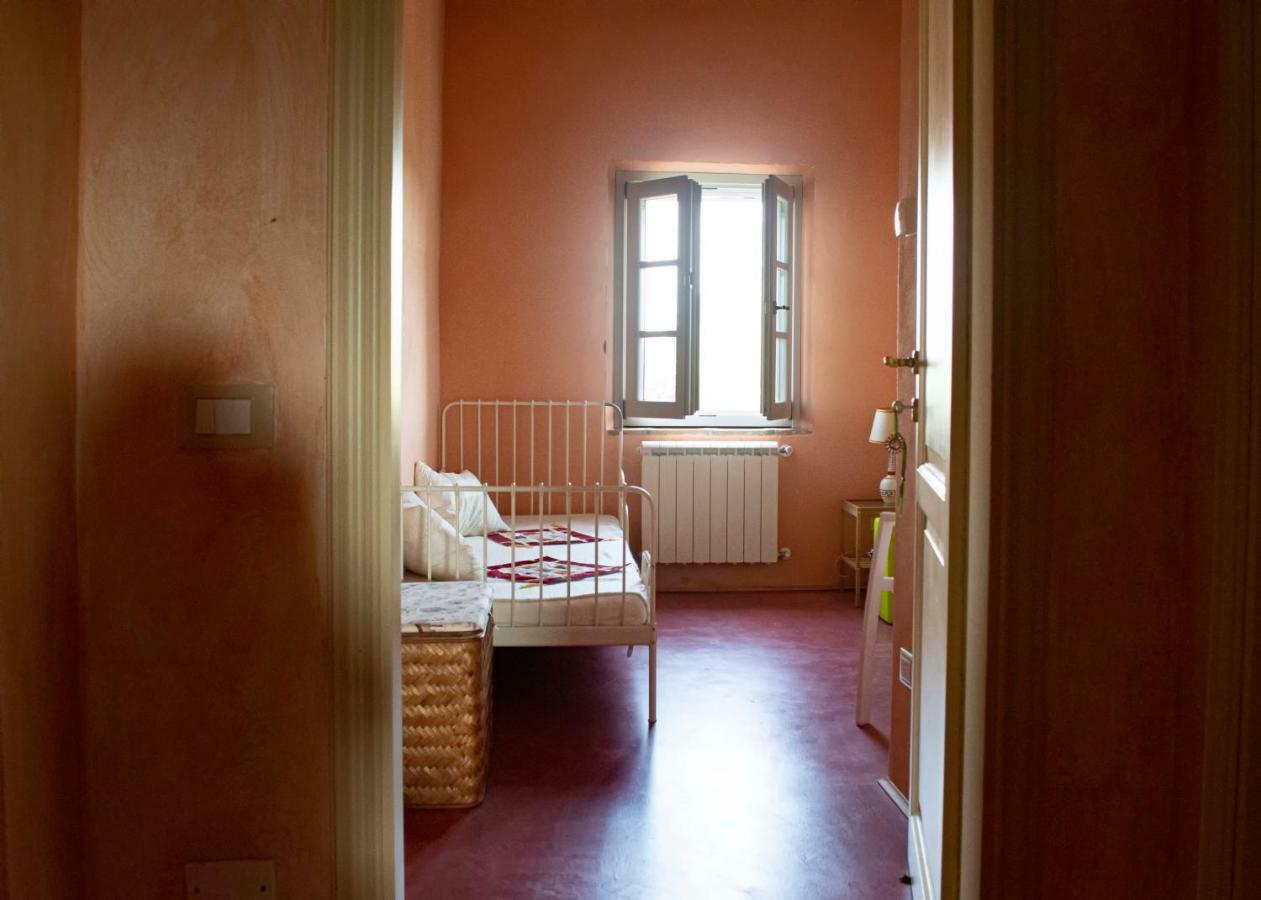 Bb Gli Aristogatti Bed & Breakfast Ghizzano Екстериор снимка