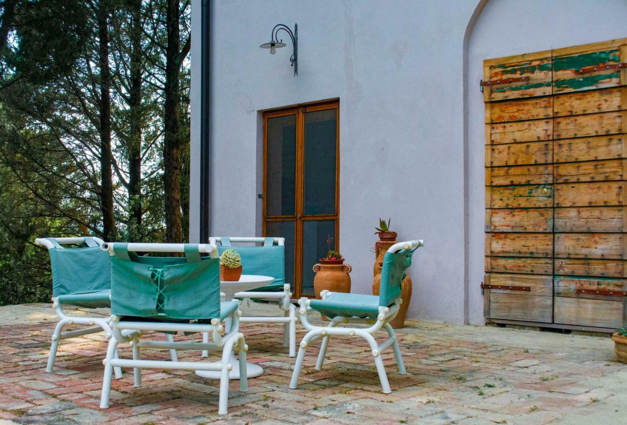 Bb Gli Aristogatti Bed & Breakfast Ghizzano Екстериор снимка